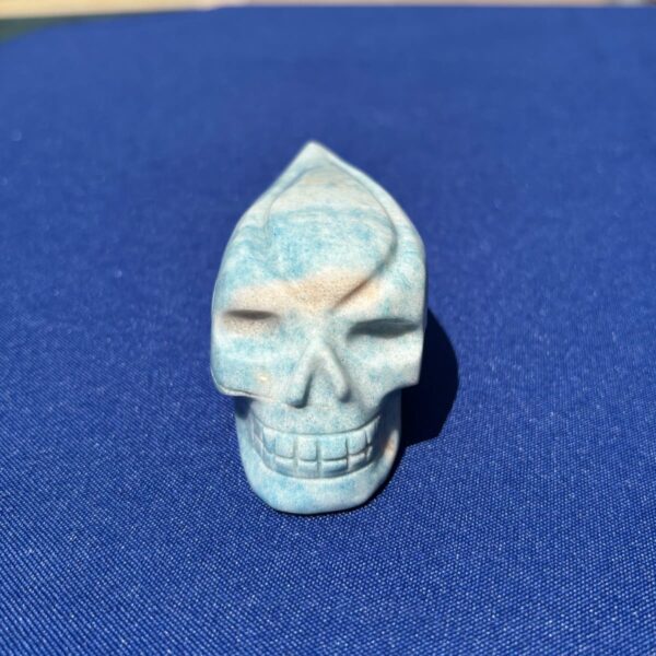 IMG_4756.jpeg Blue Trolleite Traveller Skull โ 11 cm Hand-Carved