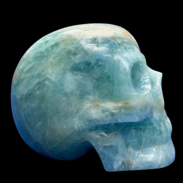 Large-aquamarine-skull4.jpg Large Aquamarine Crystal Skull โ 2.17 kg